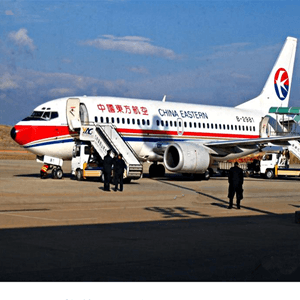 浦东航空物流航空快运业稳步发展的原因是什么？